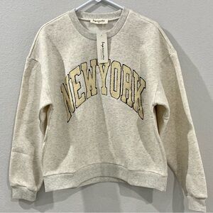 New York Pullover Long Sleeve Light Gray Soft Impressions Sweatshirt Medium